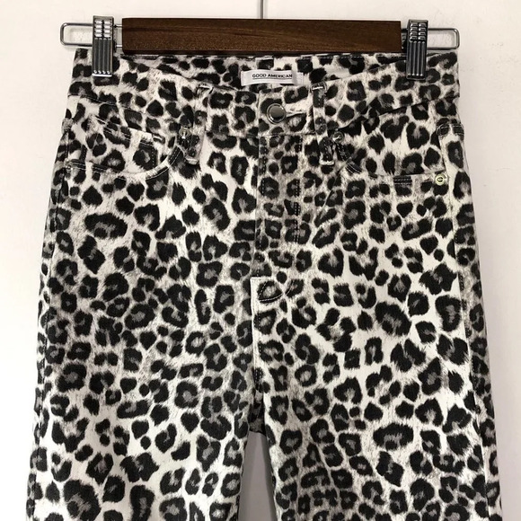 Good American Good Waist Crop Skinny Jeans In Snow Leopard Animal Print - Picture 3 of 9